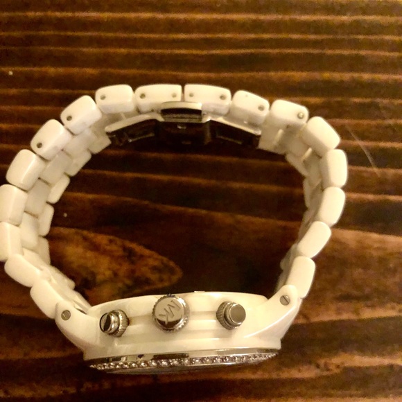 Watches - Picture 2 of 5